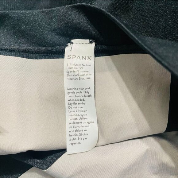 SPANX Size Large Shaping Bottom Black Slimming Smoothing Black Mid Thigh - Picture 7 of 8